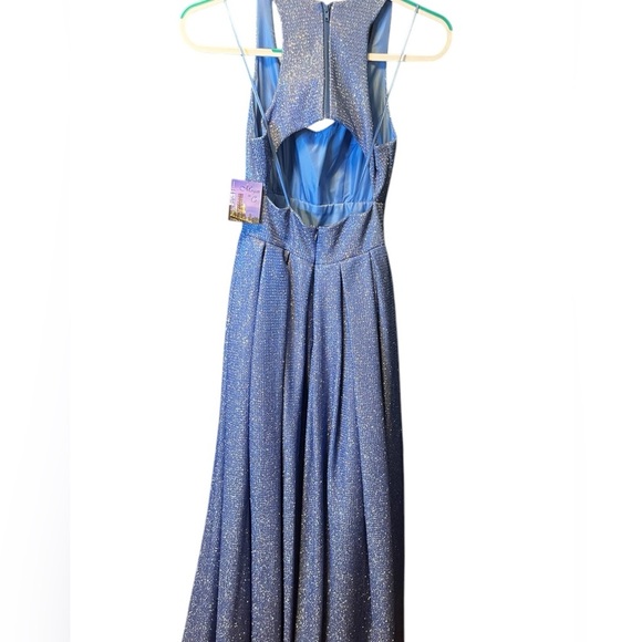 Morgan & Co. Dress - Picture 5 of 6